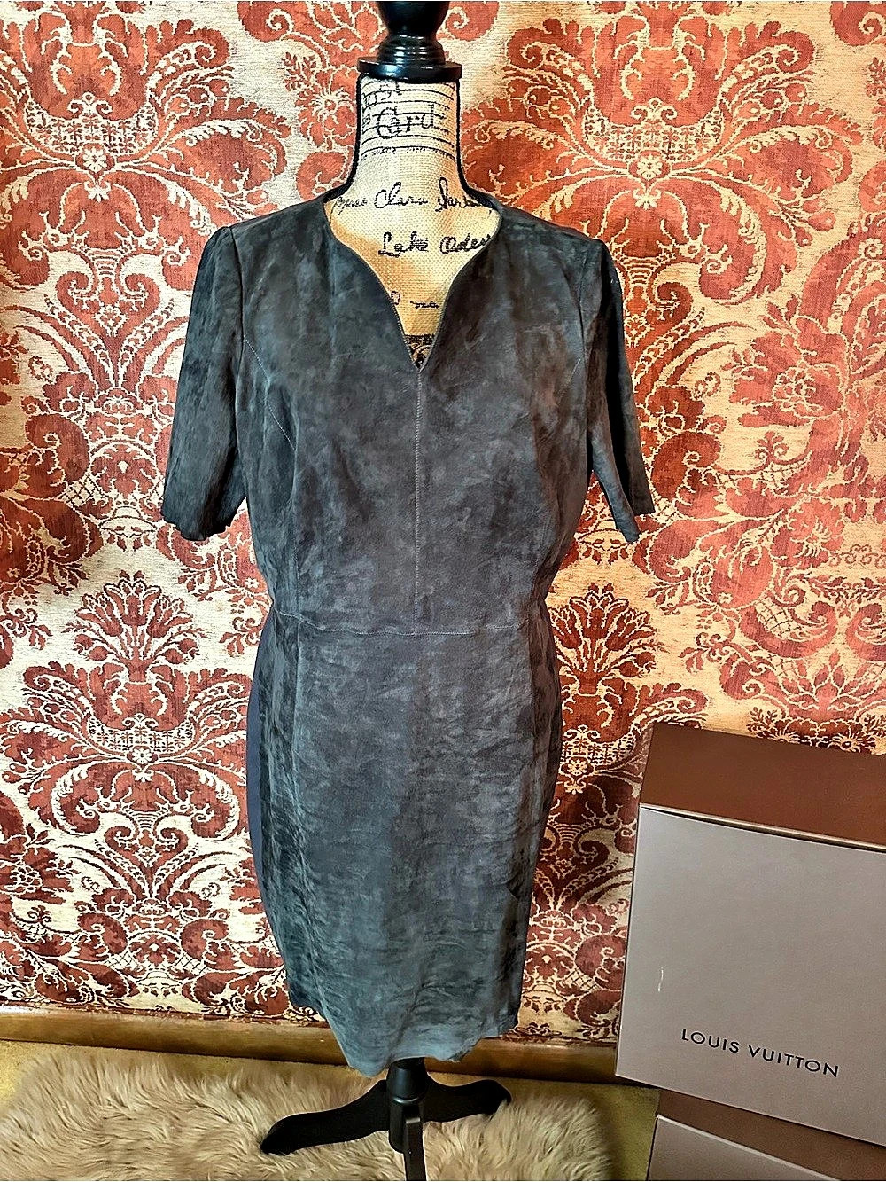 Elie Tahari V-Neck Midi Dress in Gunmetal Gray Suede, Size 16